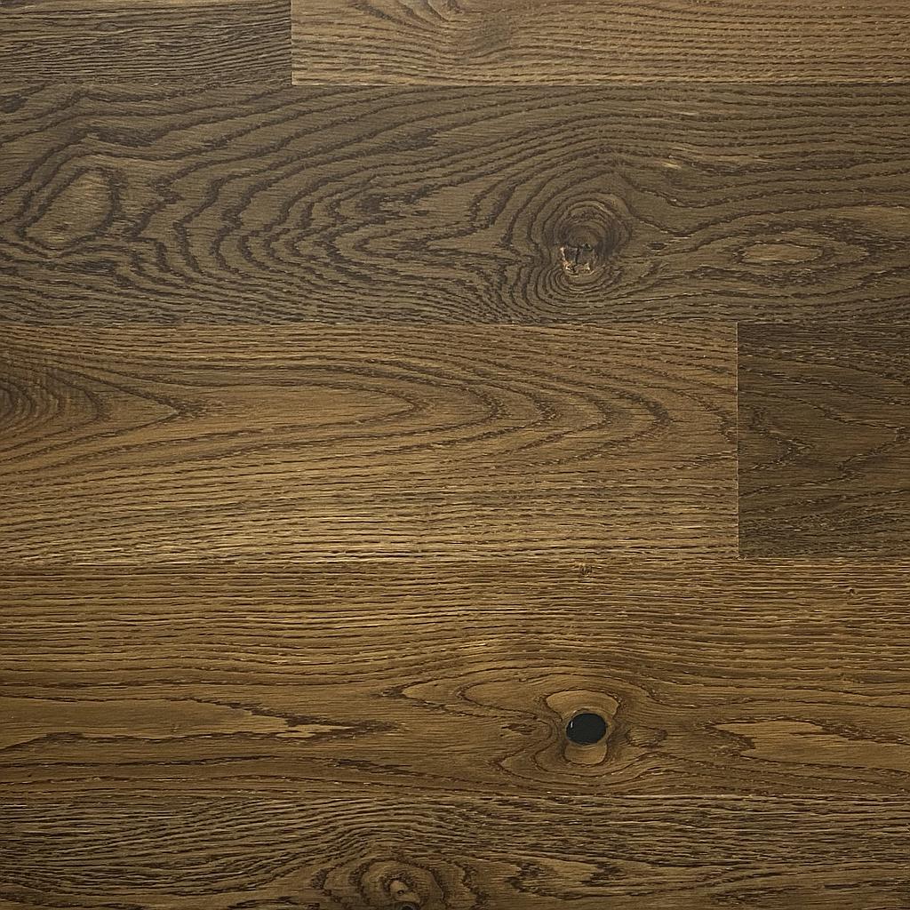 Parquet 2-Plis XL Rustique avec nœuds - Chêne fumé à cœur Mezzo vernis incolore 1-frise - Couche d'usure : env. 4mm - 1480x138x10 - 2,86m2/cart. - 102,96m2/pal. - 8kg/m2 